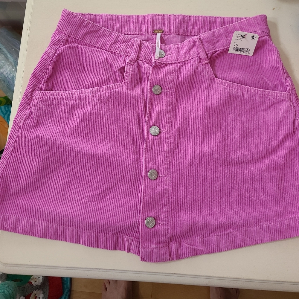 Free People Pink Frosting Size 10 corduroy mini skirt